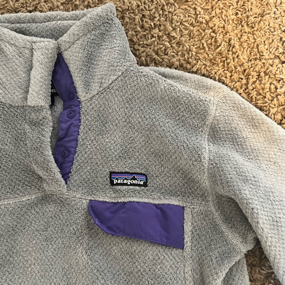 Patagonia Women's Re-Tool Snap-T Fleece Pullover Sweater Gray Purple Medium